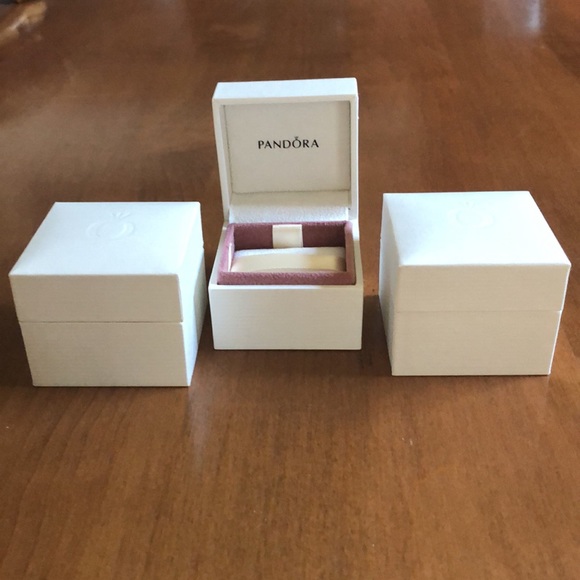 Pandora boxes - Picture 2 of 2